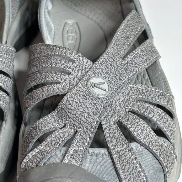 KEEN Rose Sandals Womens 10.5 Gray Hiking Trail Water Shoes Gorpcore Comfort - Picture 3 of 15